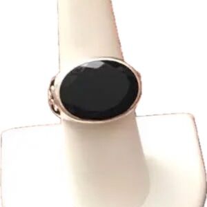 Silpada .925 sterling Chalcedony filagree ring SZ 7